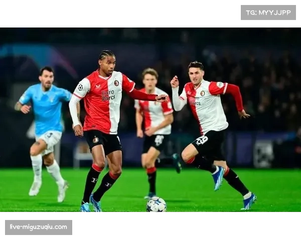 荷甲领头羊费耶诺德攻防俱佳 11轮仅失10球冠绝联赛